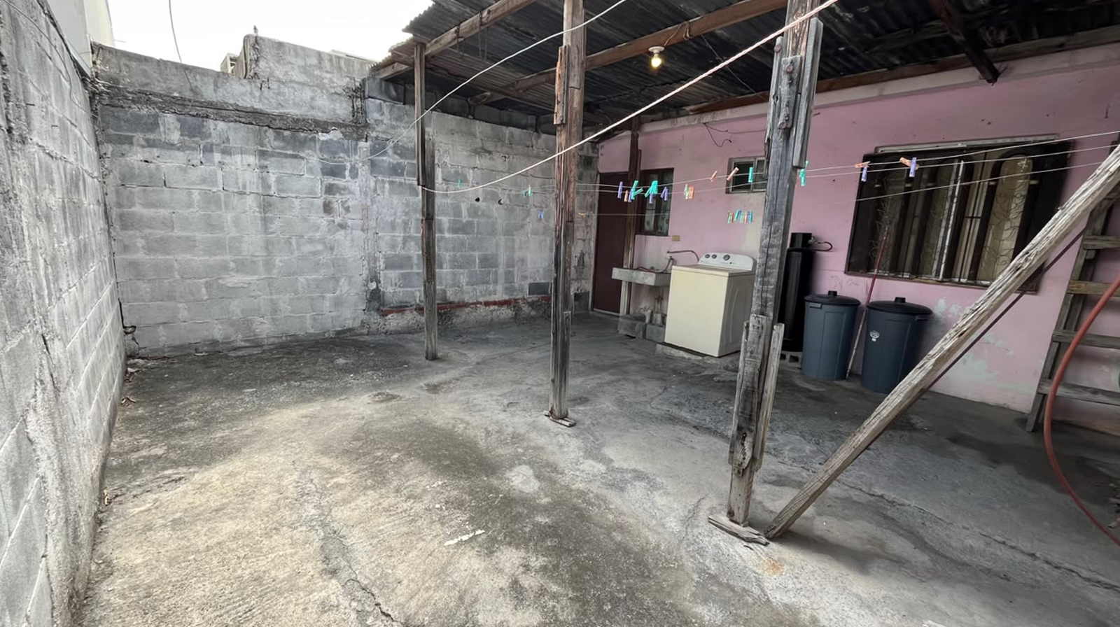 Casa en Venta en Villa de los Ayala, General Escobedo | 1 Planta, 2 Recámaras