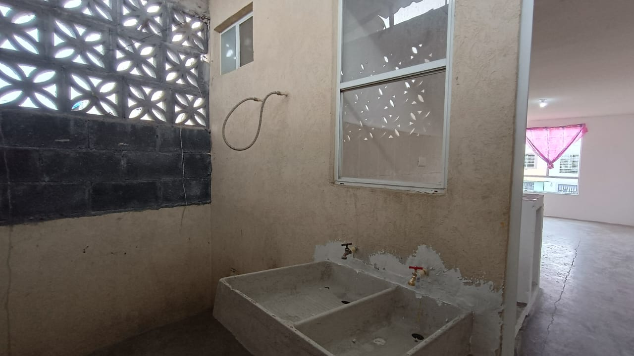 Casa en Venta en Valle del Roble, Cadereyta Jiménez | 1 Planta