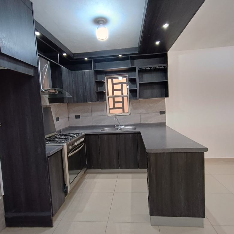 Casa en Venta en Evante Residencial, Guadalupe | 3 Recámaras, Cochera Doble