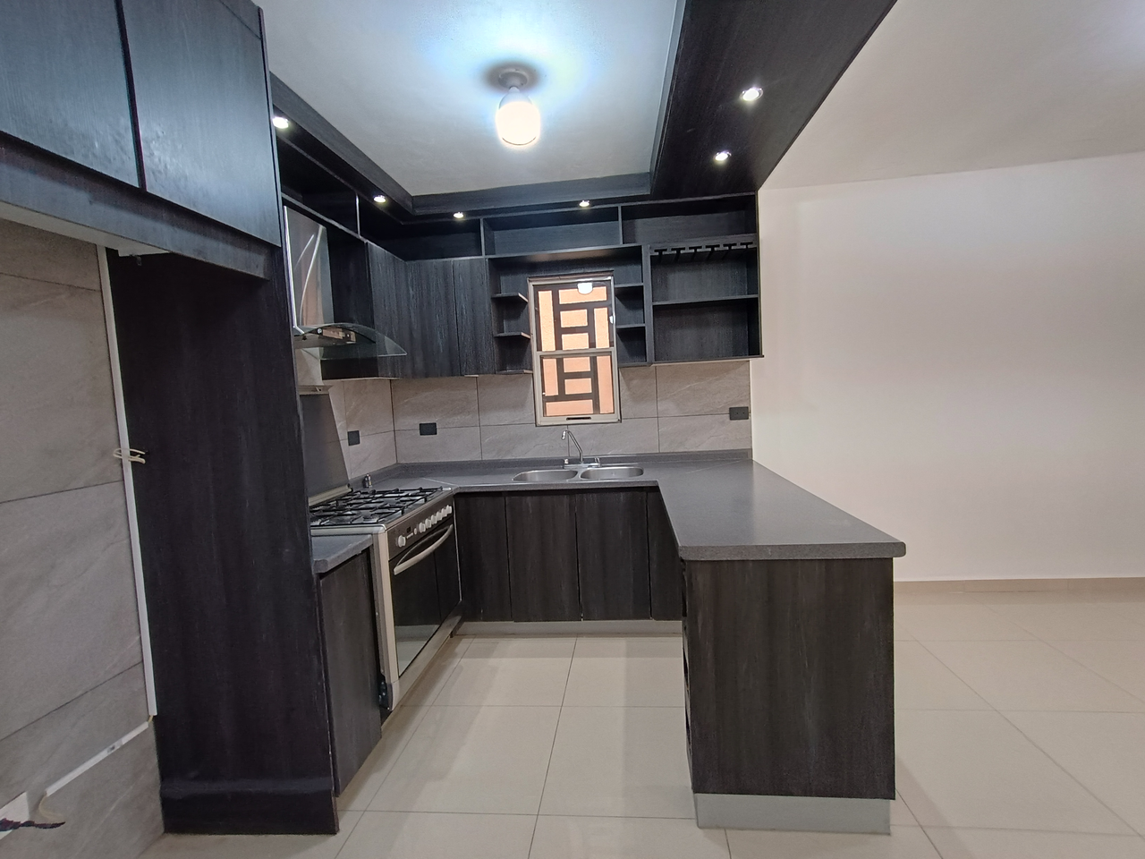 Casa en Venta en Evante Residencial, Guadalupe | 3 Recámaras, Cochera Doble