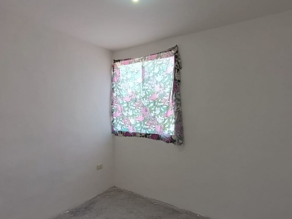Casa en Venta en Residencial Los Ébanos, Juárez | 2 Recámaras, 2 Plantas