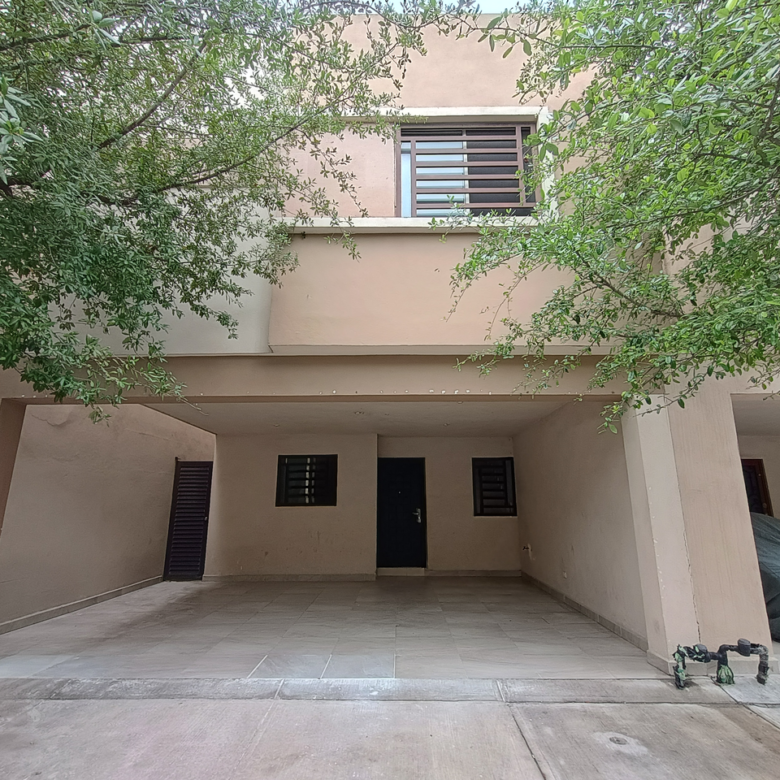 Casa en Venta en Evante Residencial, Guadalupe | 3 Recámaras, Cochera Doble
