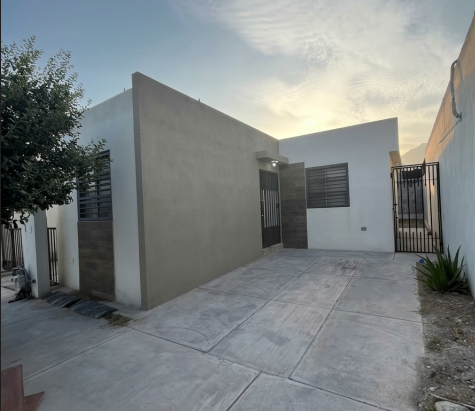 Casa en Venta en Fraccionamiento Vista Bella 3er Sector, García | 2 Recámaras, 98 m²