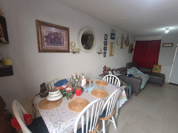 Casa en Venta en Fraccionamiento Torre Luna, Salinas Victoria | 2 Plantas, 112 m²