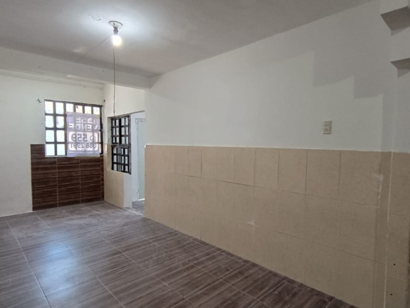 Casa en Venta en Colonia San Miguel, Apodaca | 2 Recámaras con Terraza