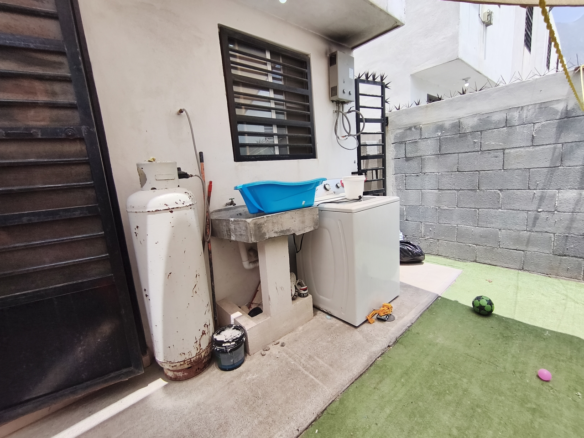 Casa en Venta en Valle de Lincoln (Sector El Fraile 2da Etapa), García | 2 Recámaras