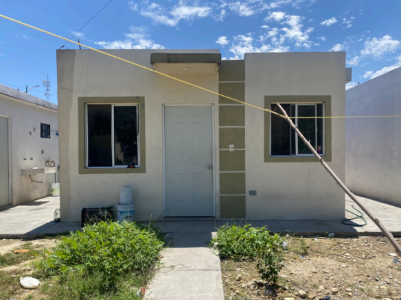Casa en Venta en Praderas de Oriente, Juárez | 2 Recámaras