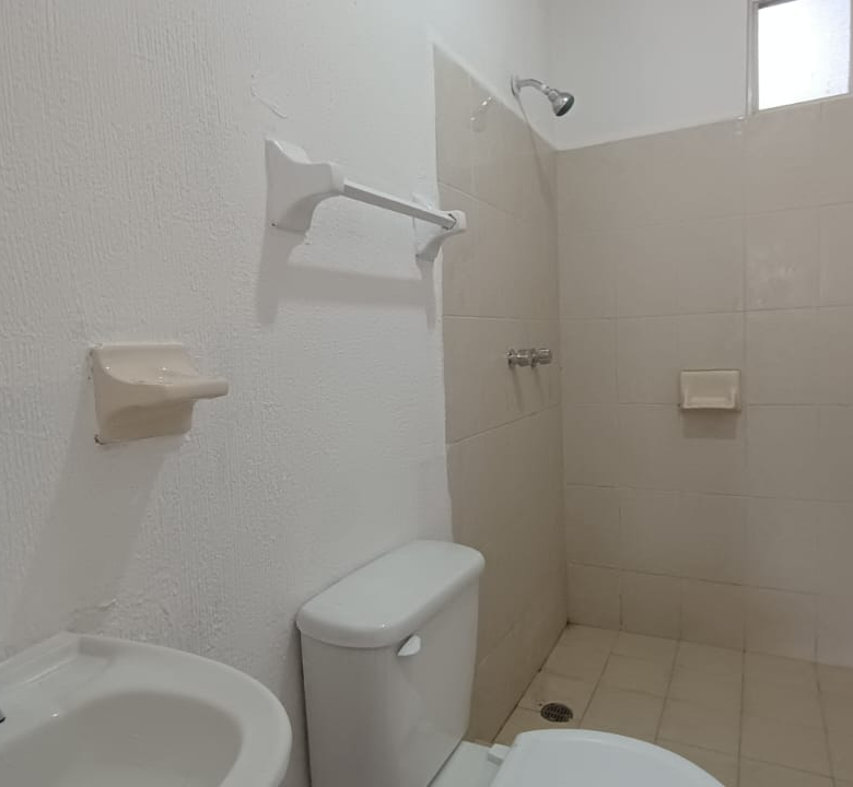 Casa en Venta en Valle del Roble, Cadereyta Jiménez | 1 Planta