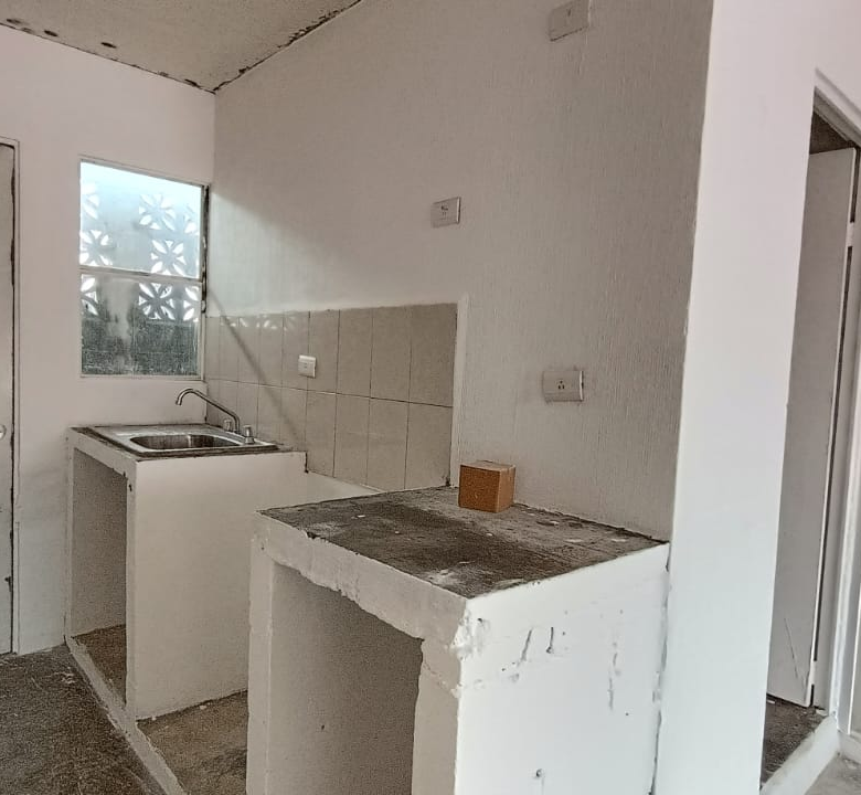 Casa en Venta en Valle del Roble, Cadereyta Jiménez | 1 Planta