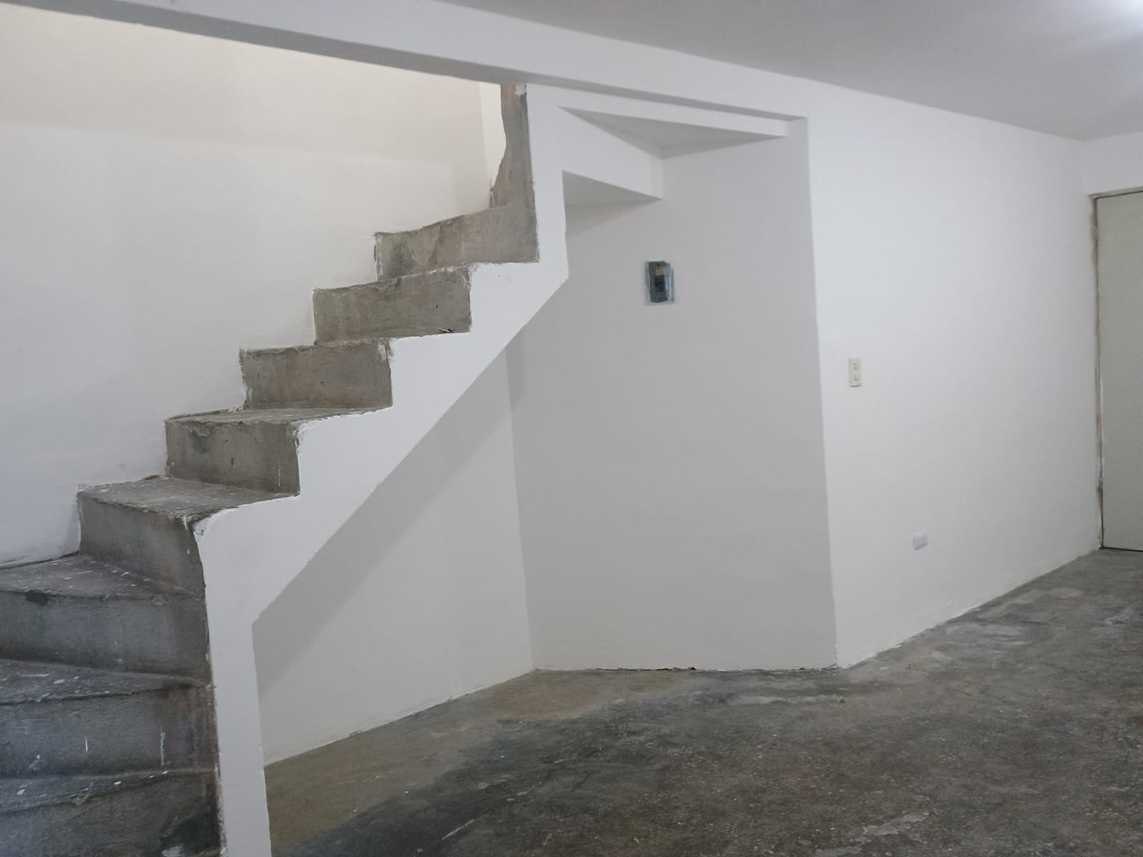 Casa en Venta en La Ciudadela (Villas de San José), Juárez | 2 Plantas, 2 Recámaras – Foto 1 Casa en Venta en La Ciudadela (Villas de San José), Juárez | 2 Plantas, 2 Recámaras