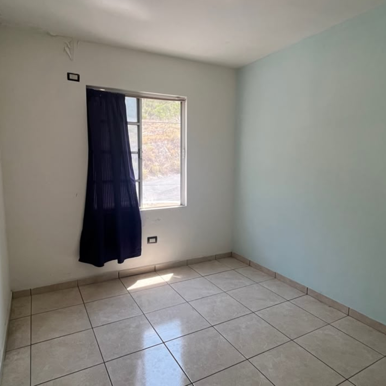 Casa en Venta en Pedregal La Huasteca, Santa Catarina | 3 Recámaras + Estudio