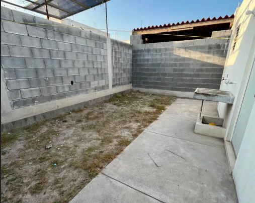 Casa en Venta en Fraccionamiento Vista Bella 3er Sector, García | 2 Recámaras, 98 m²