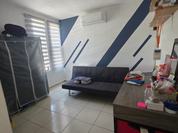 Casa en Venta en Laderas de la Silla, Juárez | 2 Plantas, Cochera Doble