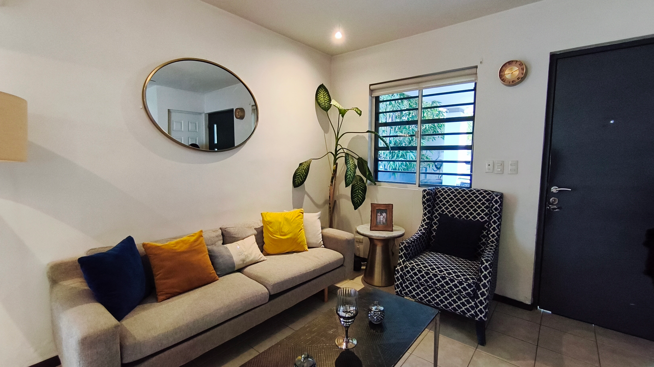 Casa en Venta en Santa Cecilia Residencial II, Santa Catarina | 3 Recámaras – Foto 2 Casa en Venta en Santa Cecilia Residencial II, Santa Catarina | 3 Recámaras