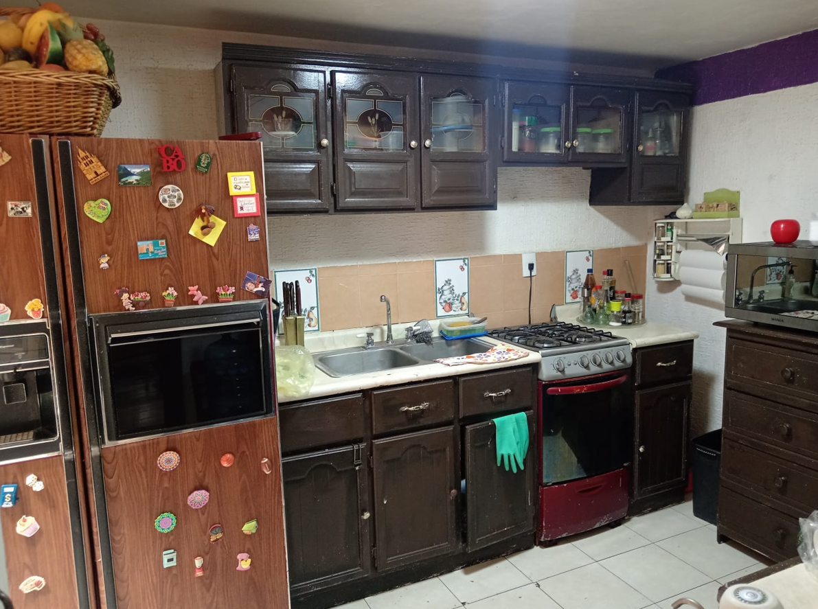 Casa en Venta en Privadas de San Fernando, Mineral de la Reforma | 3 Plantas, 200 m² – Foto 11 Casa en Venta en Privadas de San Fernando, Mineral de la Reforma | 3 Plantas, 200 m²