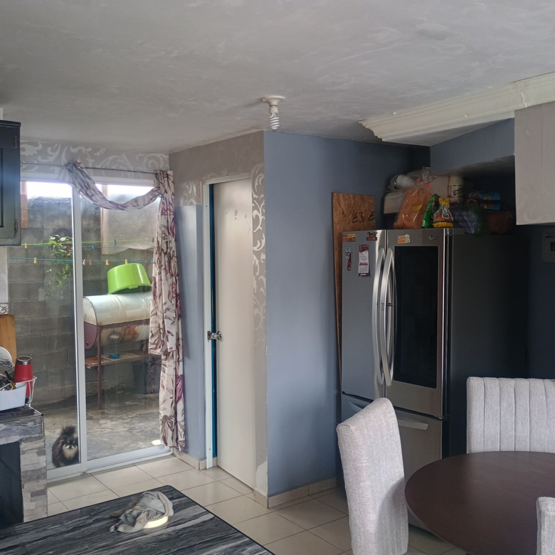 Casa en Venta en Lomas de Córdoba (Sector Villares), Juárez | 2 Plantas, 2 Recámaras