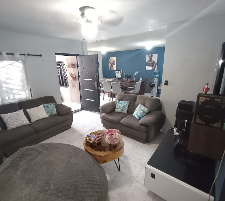 Casa en Venta en Fraccionamiento Simón Bolívar, Monterrey | 155 m², 2 Recámaras