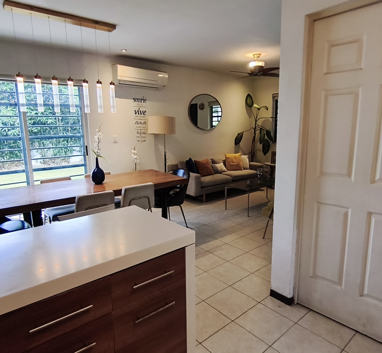 Casa en Venta en Santa Cecilia Residencial II, Santa Catarina | 3 Recámaras