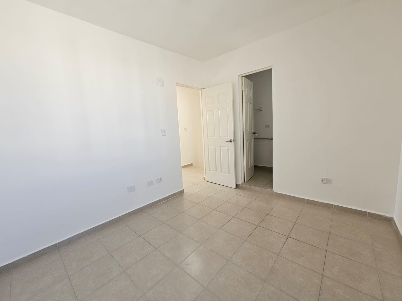 Casa en Venta en Santa María Sector Zafiro Montana, García | 3 Recámaras, Cochera Doble