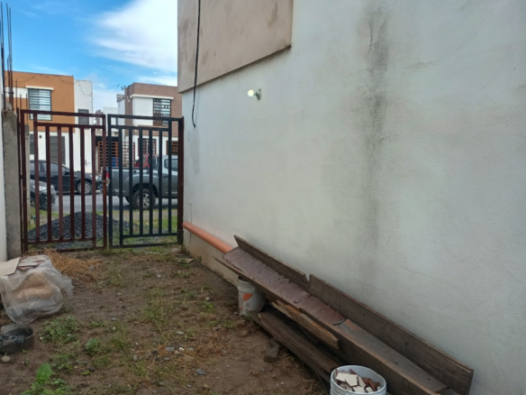 Casa en Venta en Fraccionamiento Torre Luna, Salinas Victoria | 2 Plantas, 112 m²