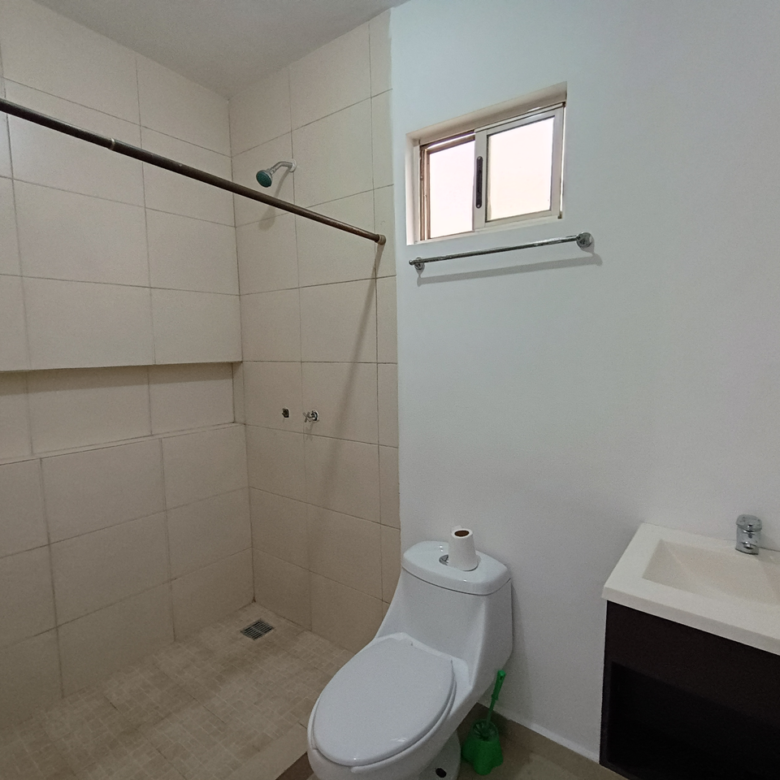 Casa en Venta en Evante Residencial, Guadalupe | 3 Recámaras, Cochera Doble