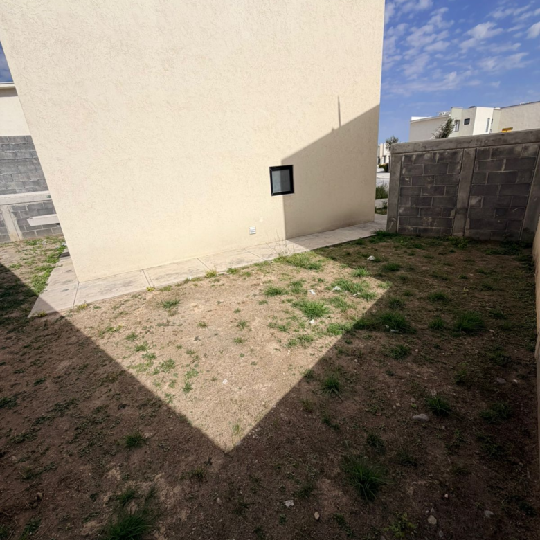 Casa en Venta en Allegra Valle Condesa I, Juárez | 3 Recámaras, Cochera Doble