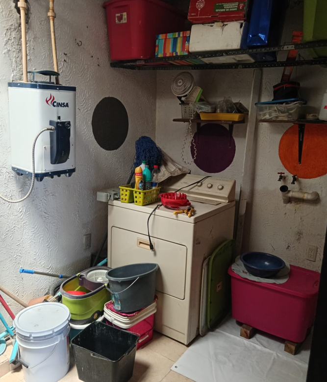 Casa en Venta en Privadas de San Fernando, Mineral de la Reforma | 3 Plantas, 200 m²