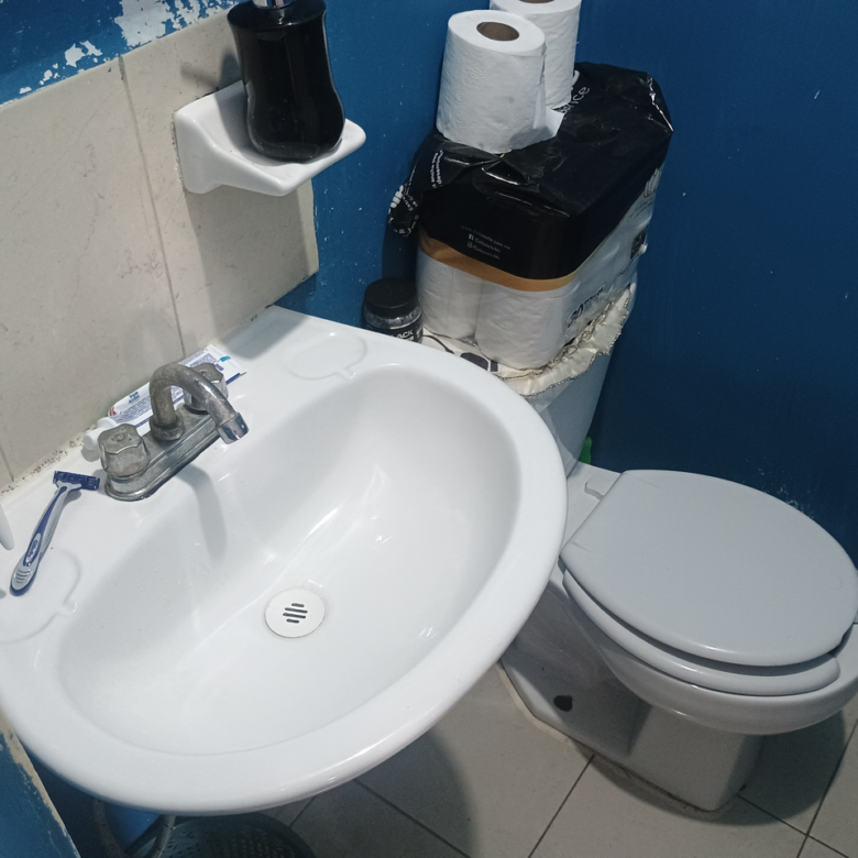 Casa en Venta en Lomas de Córdoba (Sector Villares), Juárez | 2 Plantas, 2 Recámaras