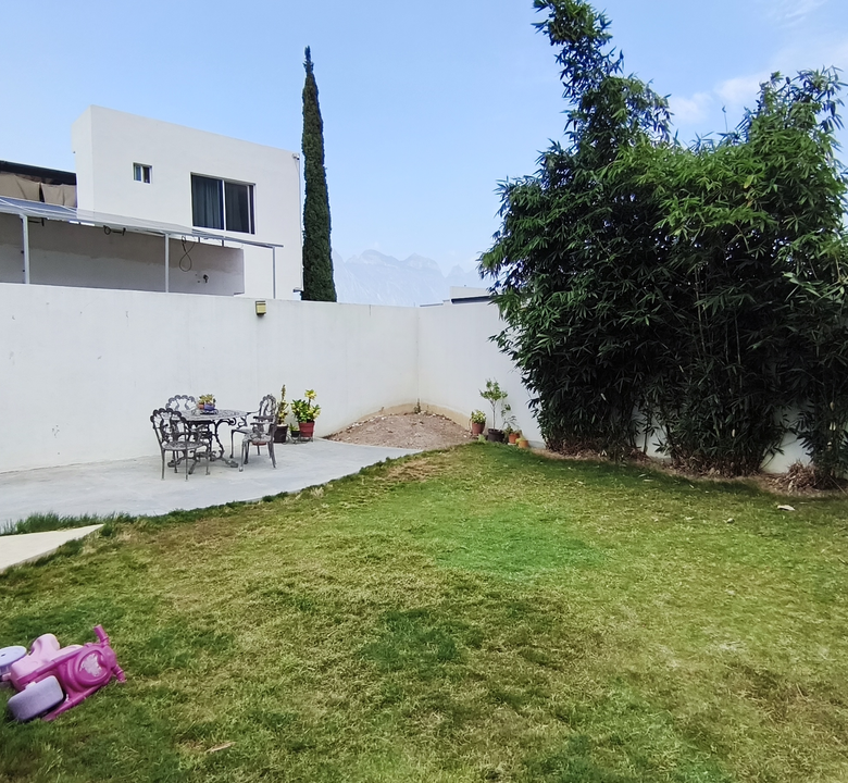 Casa en Venta en Santa Cecilia Residencial II, Santa Catarina | 3 Recámaras