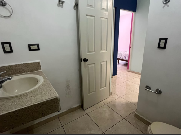 Casa en Venta en Pedregal La Huasteca, Santa Catarina | 3 Recámaras + Estudio