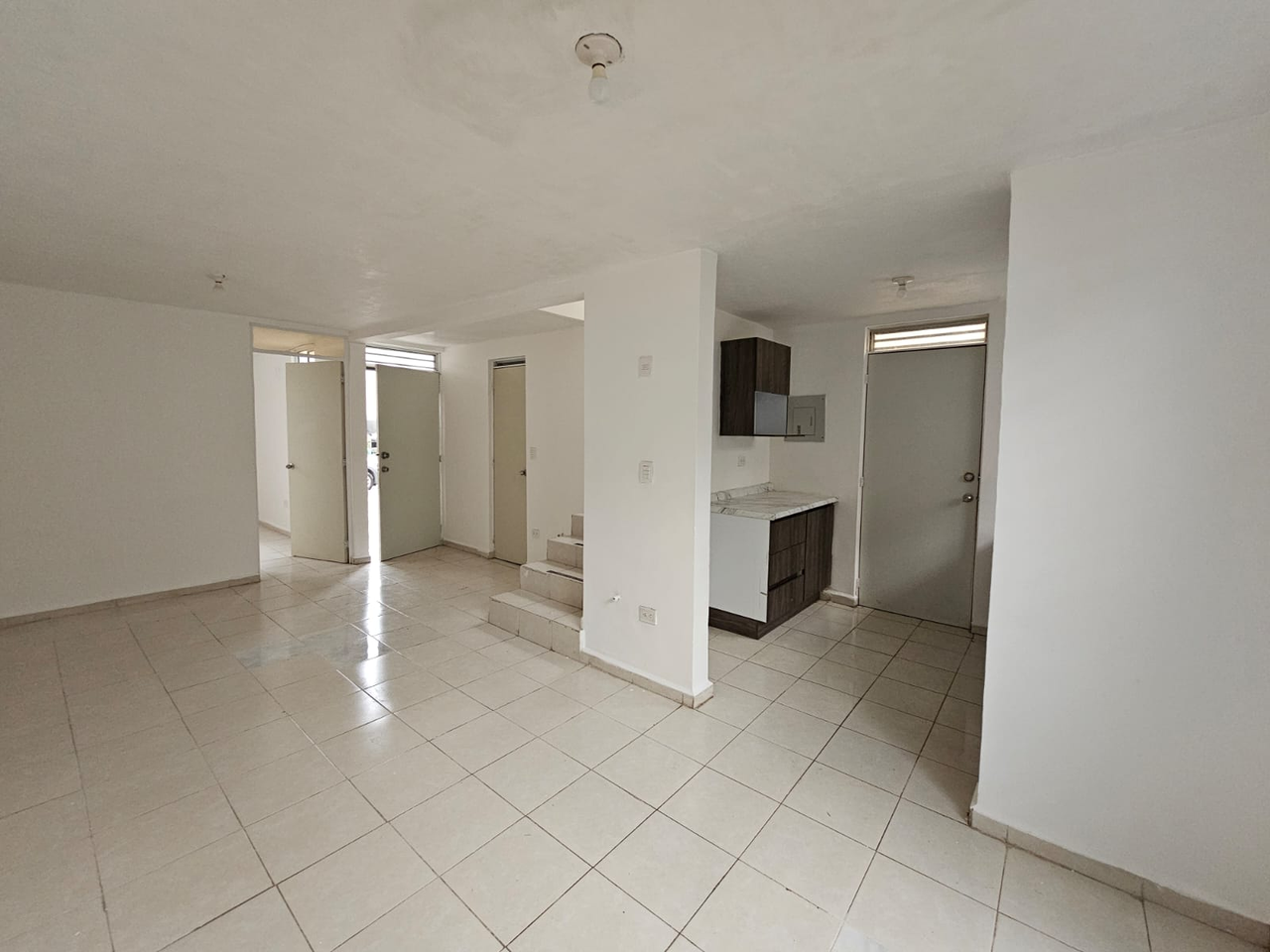 Casa en Venta en Parques Zafiro Azul Real, García | 3 Recámaras, 3 Baños