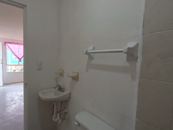 Casa en Venta en Valle del Roble, Cadereyta Jiménez | 1 Planta