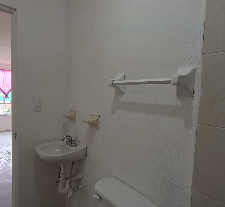 Casa en Venta en Valle del Roble, Cadereyta Jiménez | 1 Planta