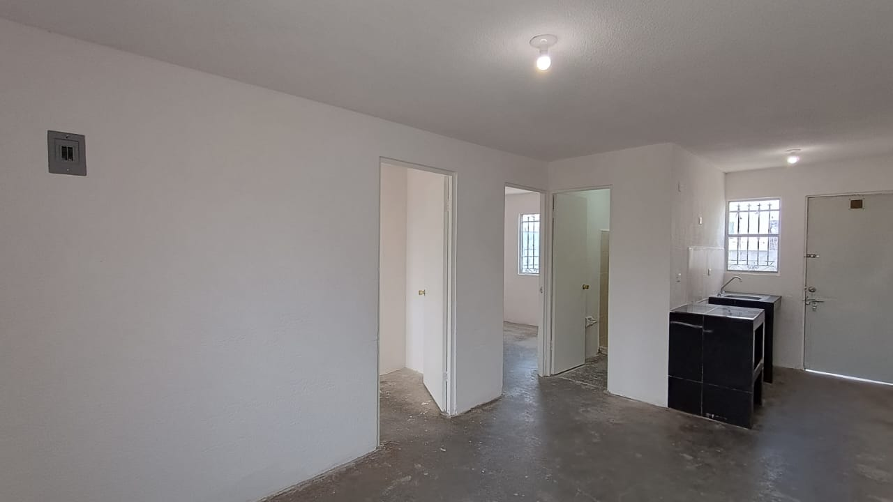 Casa en Venta en Los Cometas, Juárez | 2 Recámaras, Cochera