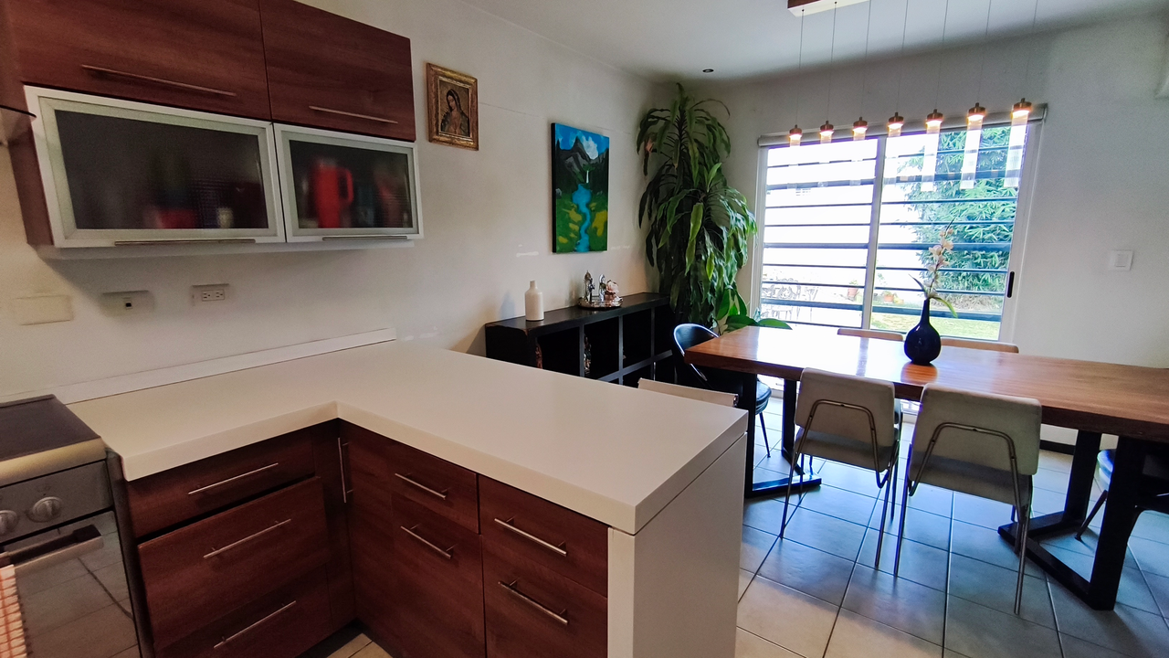 Casa en Venta en Santa Cecilia Residencial II, Santa Catarina | 3 Recámaras – Foto 6 Casa en Venta en Santa Cecilia Residencial II, Santa Catarina | 3 Recámaras