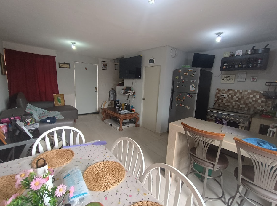 Casa en Venta en Fraccionamiento Torre Luna, Salinas Victoria | 2 Plantas, 112 m²