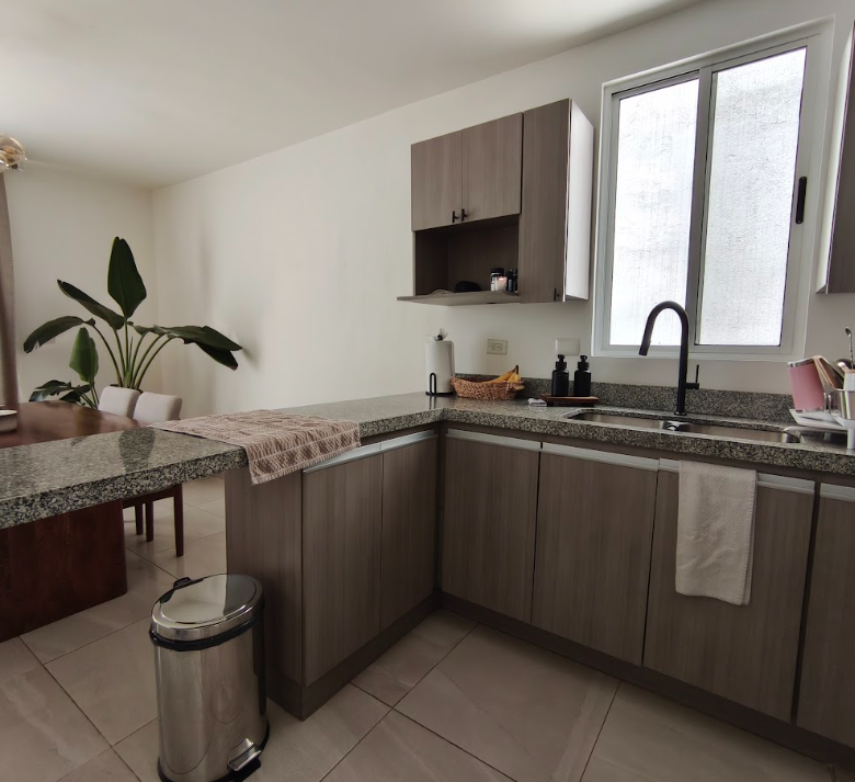Casa en Venta en Fraccionamiento Samsara (Sector Bellini), García | 3 Recámaras con Alberca