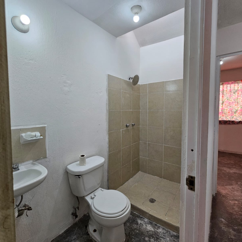 Casa en Venta en Fraccionamiento Valle Santa Isabel, Juárez | 2 Plantas, 2 Recámaras