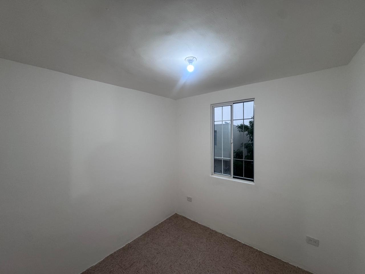 Casa en Venta en Valles de Oporto, Juárez | 2 Plantas, 2 Recámaras