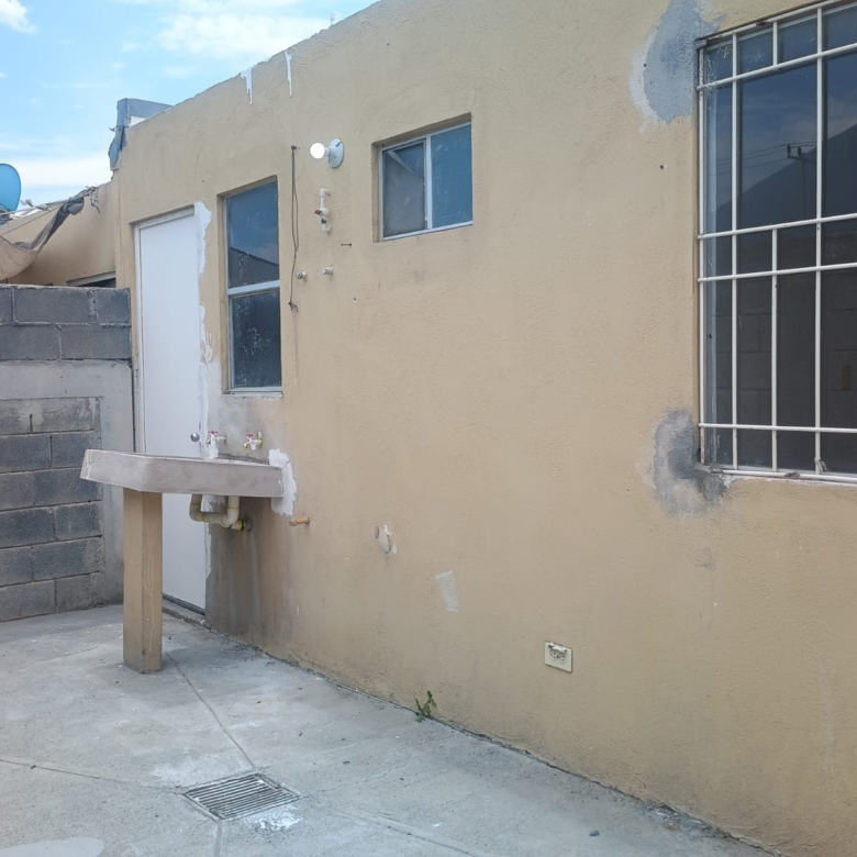 Casa en Venta en Valle de Lincoln, García | 2 Recámaras