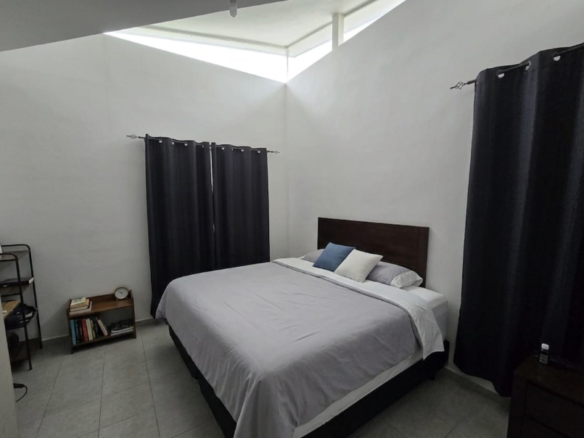 Casa en Venta en Residencial Valle Azul, Apodaca | 2 Recámaras, Cochera Doble