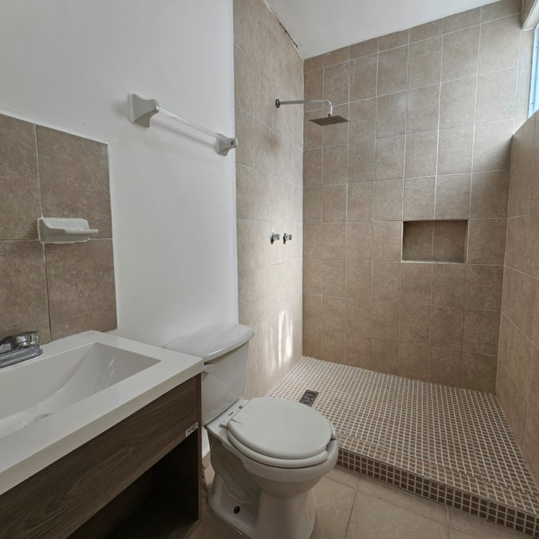 Casa en Venta en Santa María Sector Zafiro Montana, García | 3 Recámaras, Cochera Doble