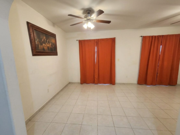 Casa en Venta en Residencial Valle Azul, Apodaca | 2 Recámaras, Cochera Doble