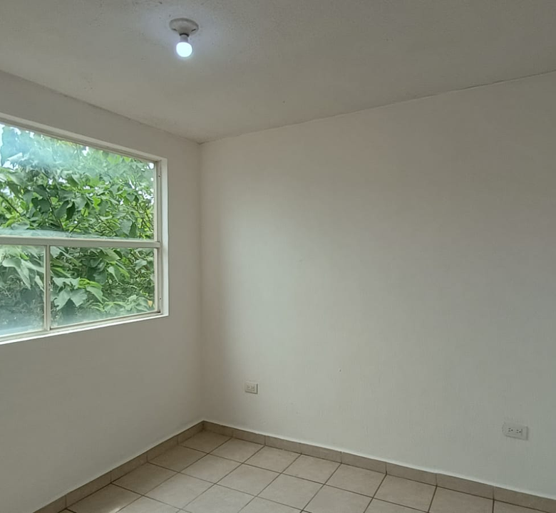 Departamento en Venta en Privada Vía Siete, Juárez | 2 Recámaras con Piso Cerámico