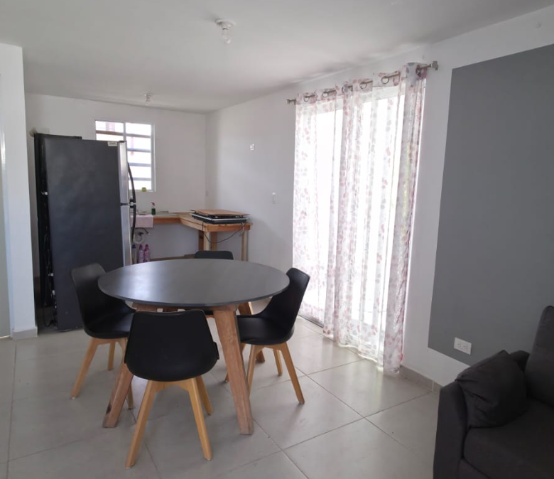 Casa en Venta en Valle Condesa (Sector Britania), Juárez | 2 Plantas, 2 Recámaras
