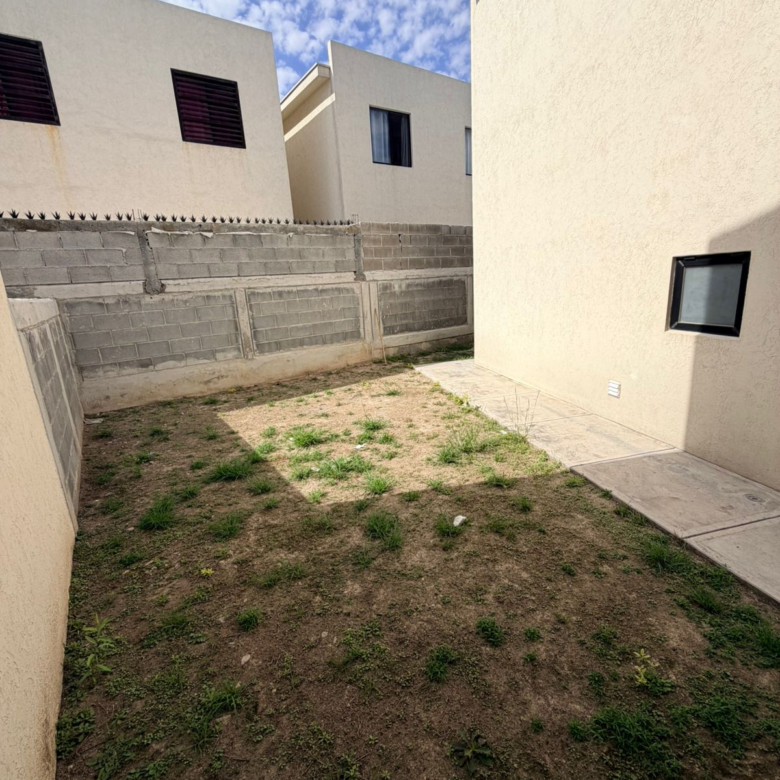 Casa en Venta en Allegra Valle Condesa I, Juárez | 3 Recámaras, Cochera Doble