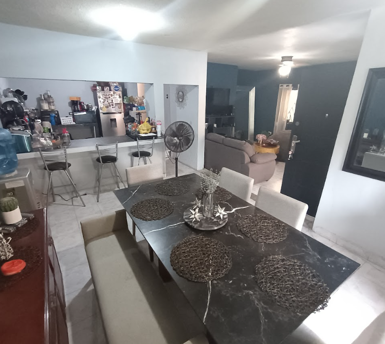 Casa en Venta en Fraccionamiento Simón Bolívar, Monterrey | 155 m², 2 Recámaras