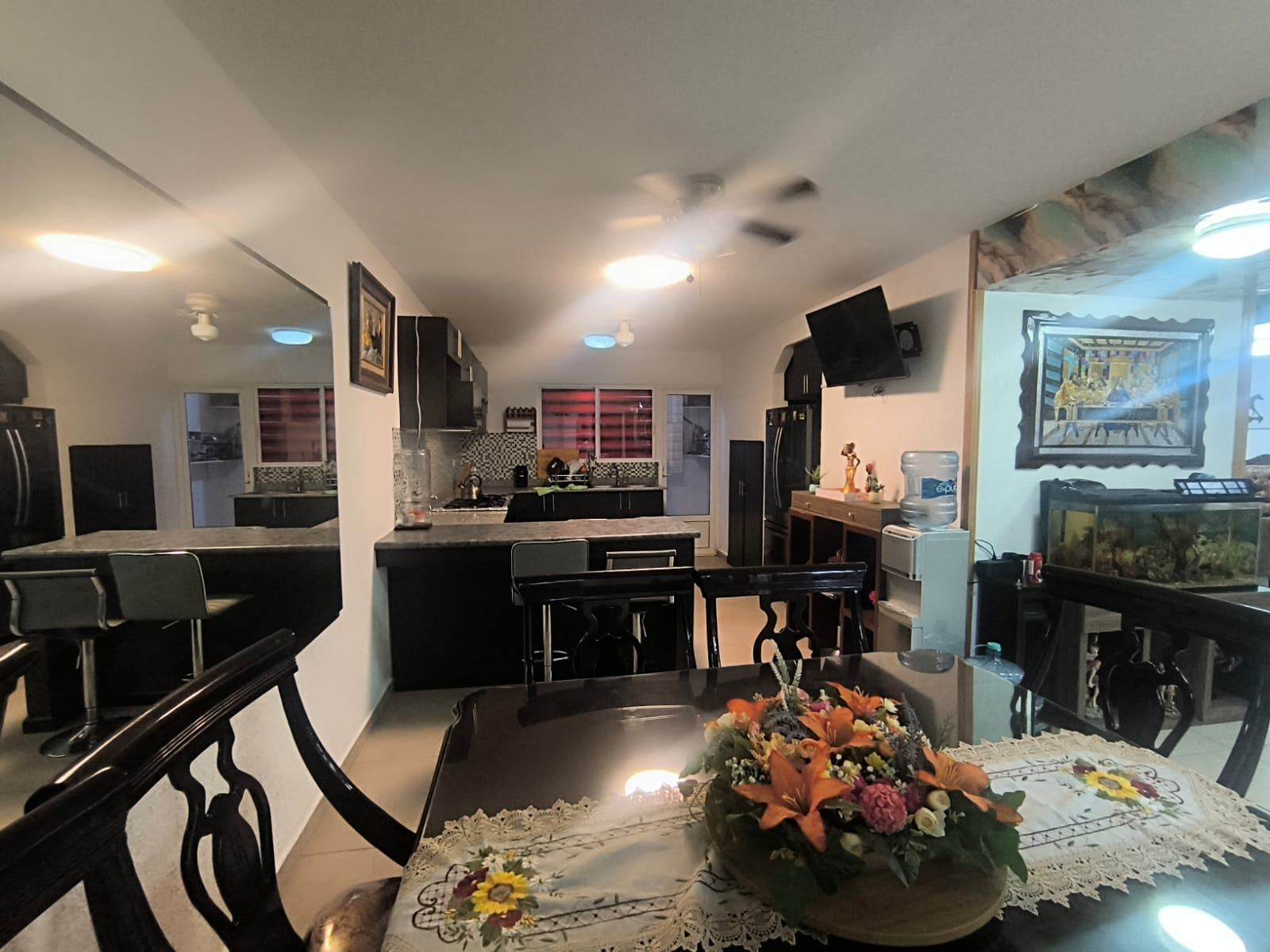 Casa de Lujo en Venta en Crystal Lagoons (Moderno Apodaca), Apodaca | 340 m², 4 Recámaras