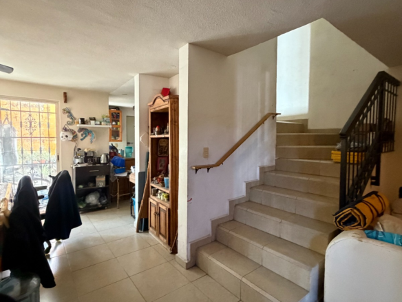 Casa en Venta en Las Lomas (Mitras Poniente), García | 3 Recámaras, 120 m²