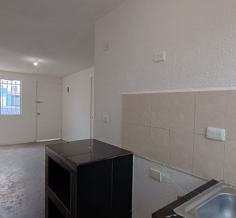 Casa en Venta en Los Cometas, Juárez | 2 Recámaras, Cochera